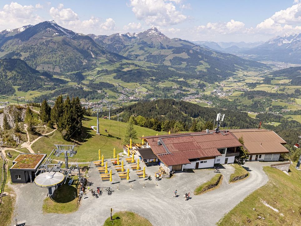 Wandern auf der Buchensteinwand - Bergbahn Pillersee